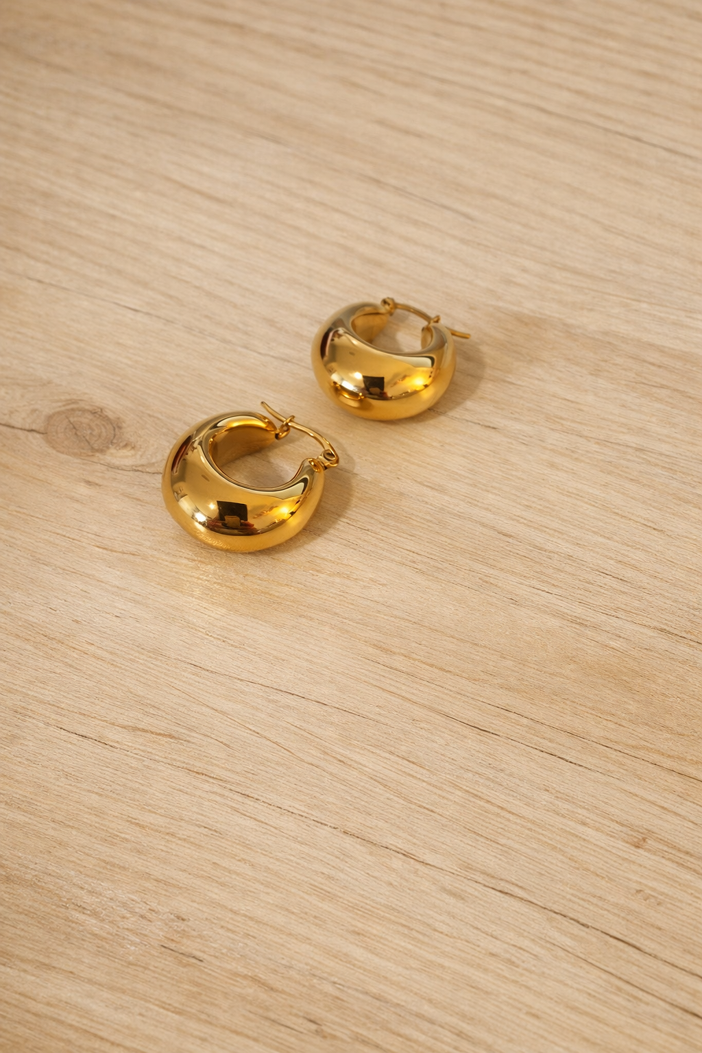 Luxe Gold Bold Hoops