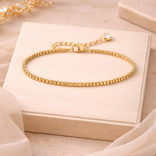 Minimal Gold Box Chain Bracelet 2mm