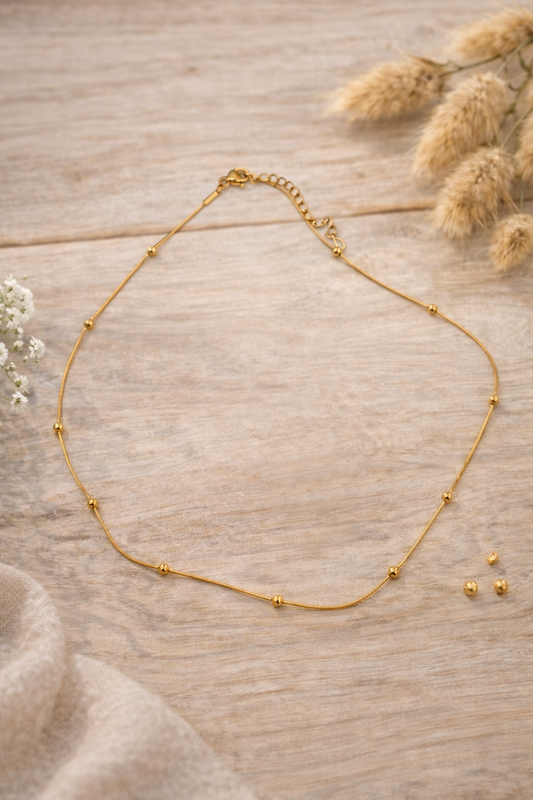 Elegant Gold Beaded Necklace