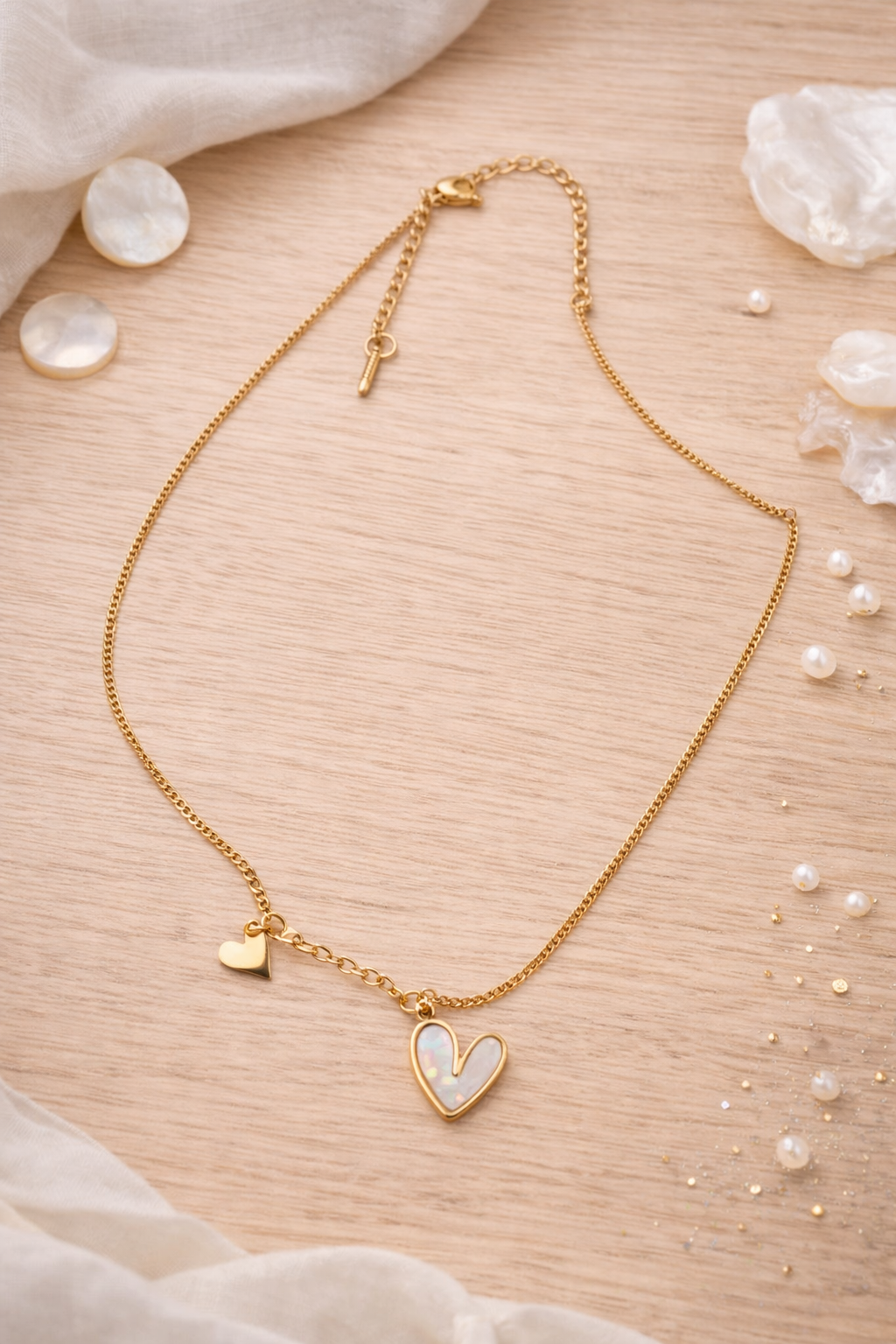 Simple and fashionable double love white